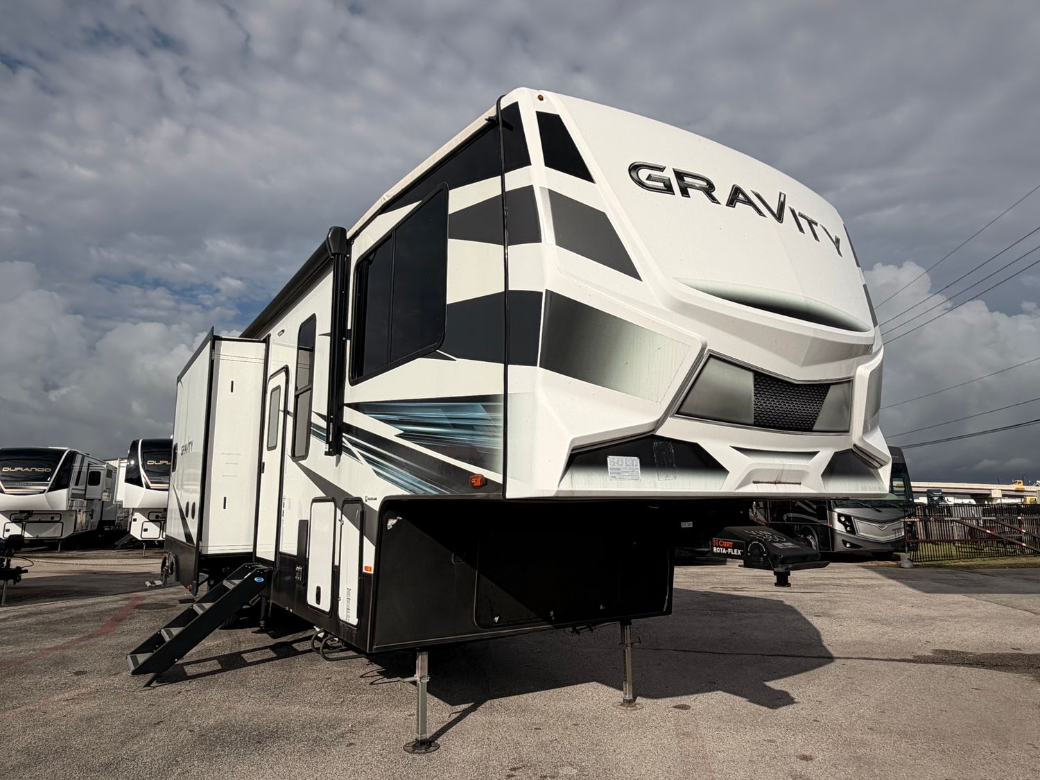 2023 Heartland Gravity 3550