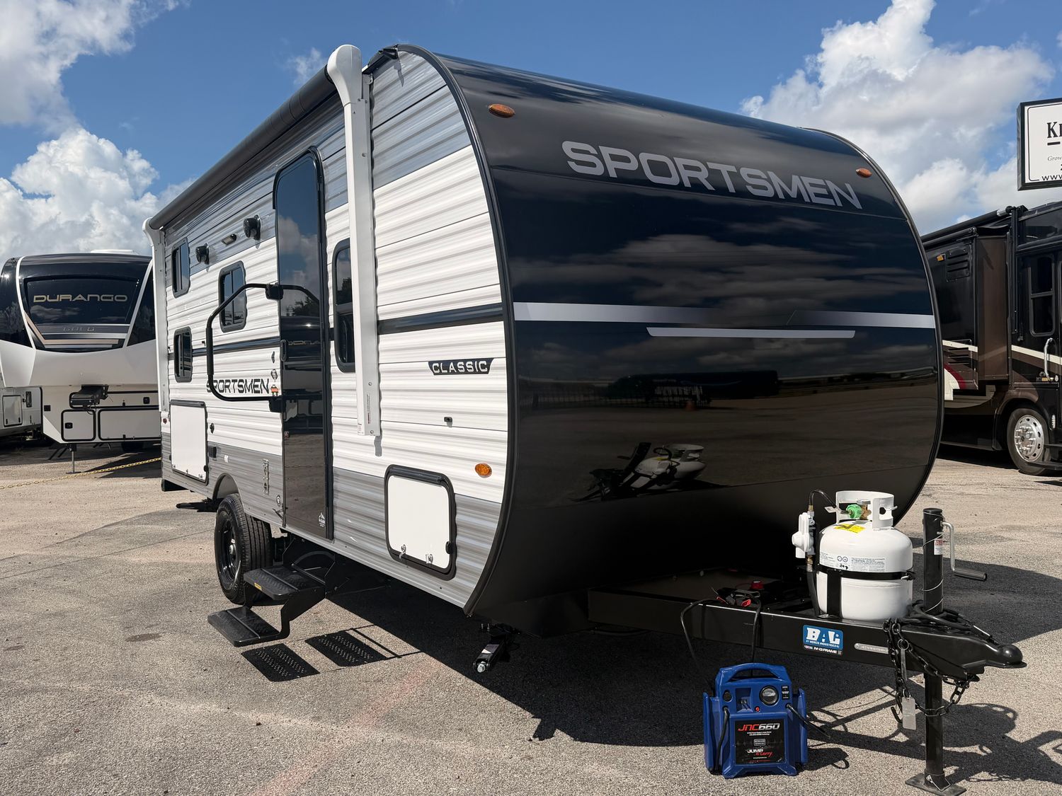 2027 KZ Sportsmen Classic 191BHK