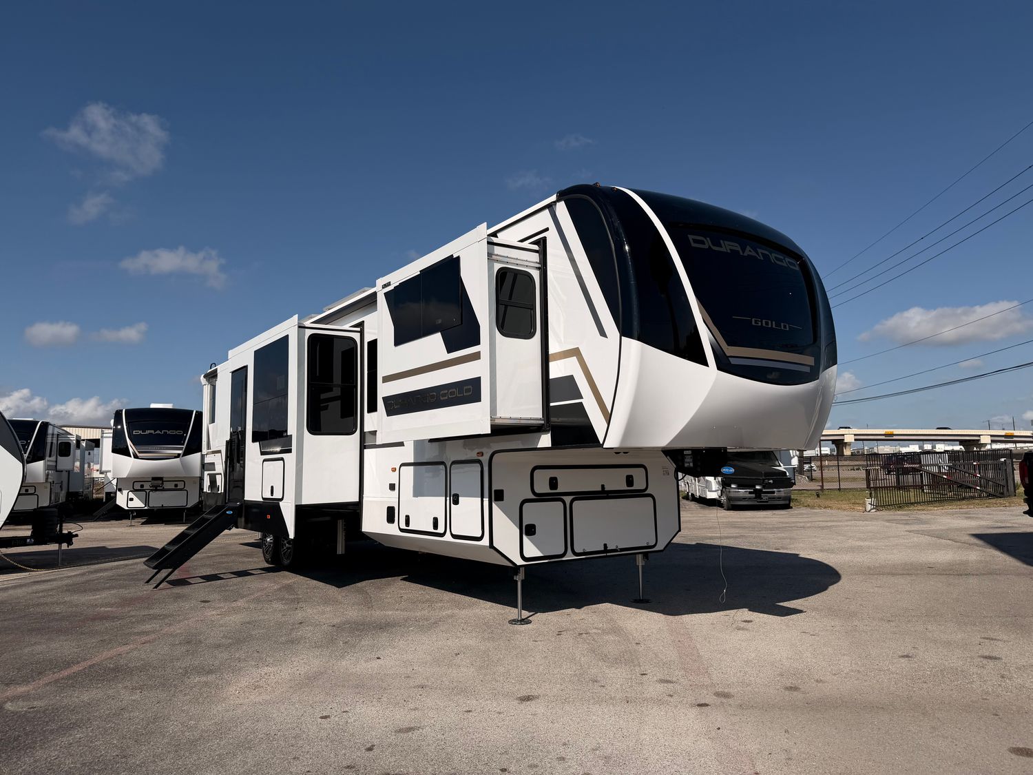 2027 KZ Durango G388FLS