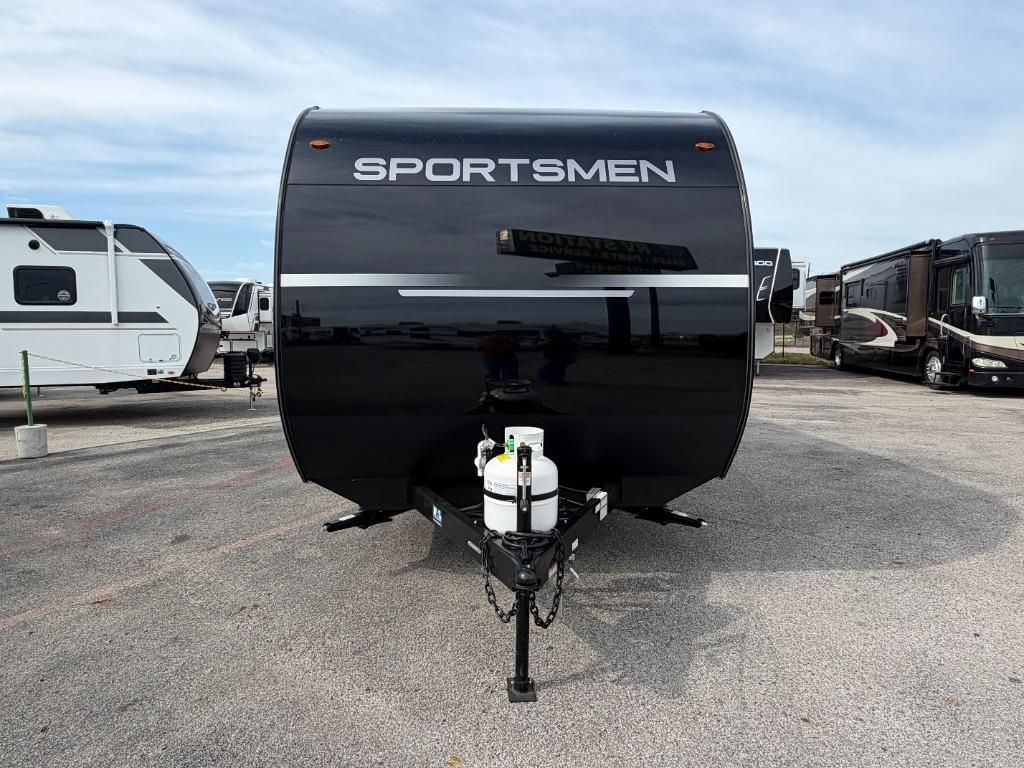 2027 KZ Sportsmen Classic 240BH