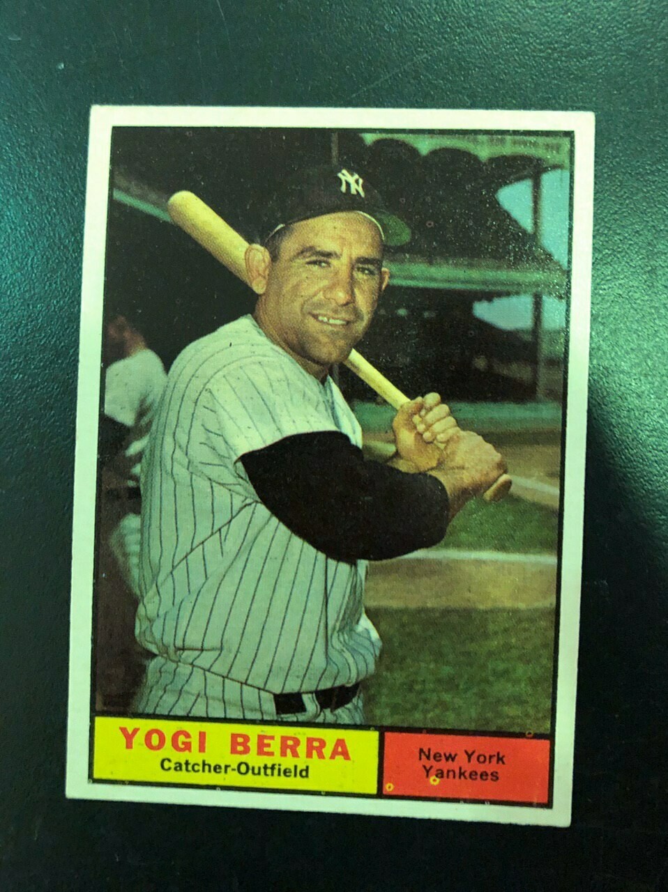 1961 Topps #425 Yogi Berra, List $200