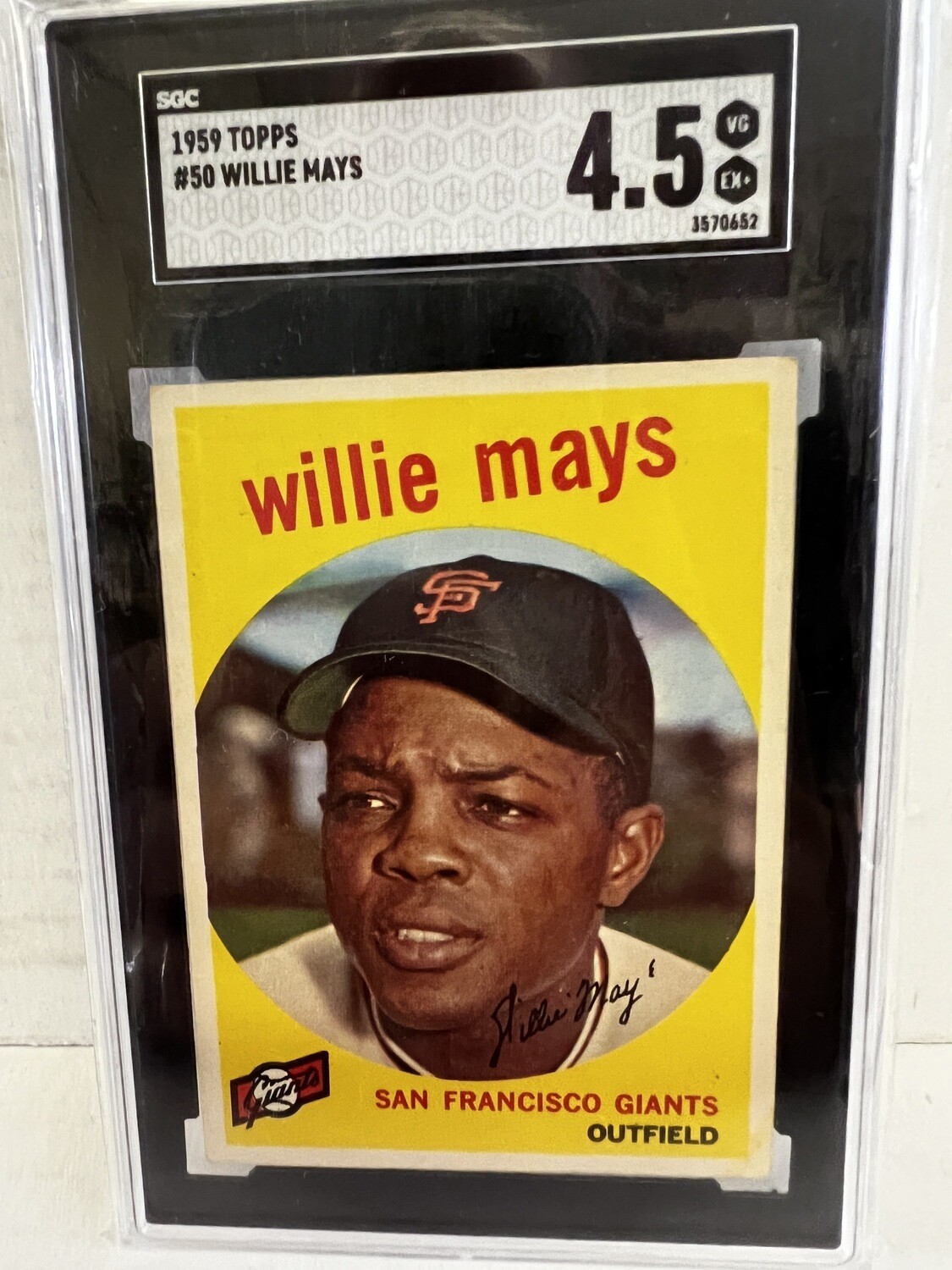 1959 Topps #50 Willie Mays SGC 4.5