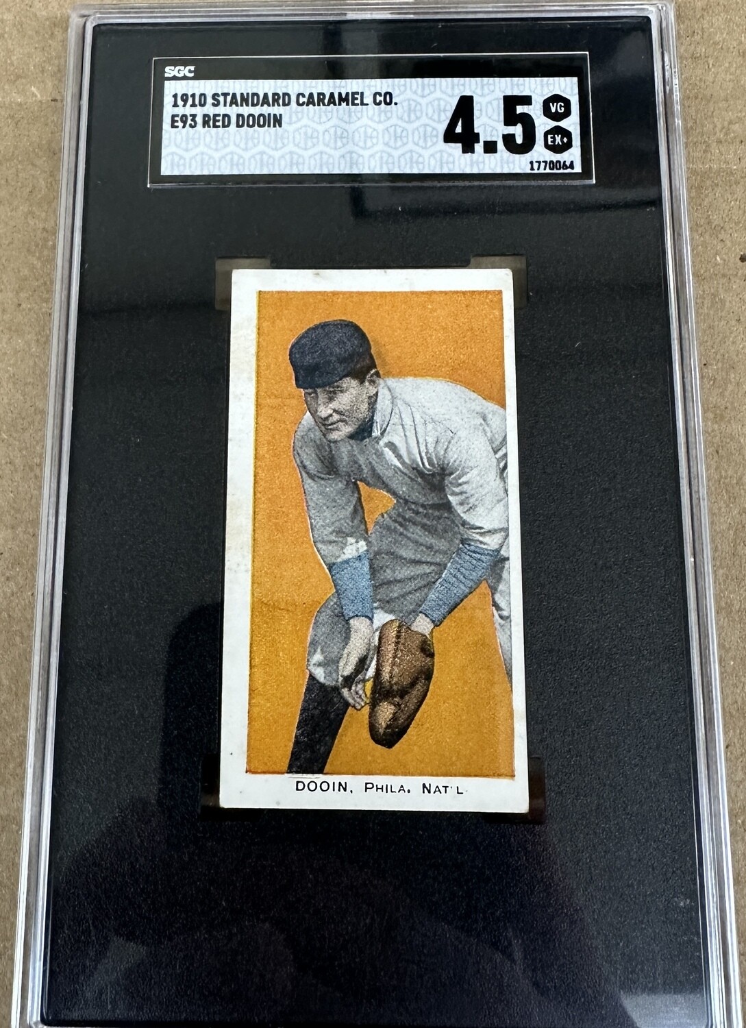 1910 Standard Caramel E93 Red Dooin SGC 4.5