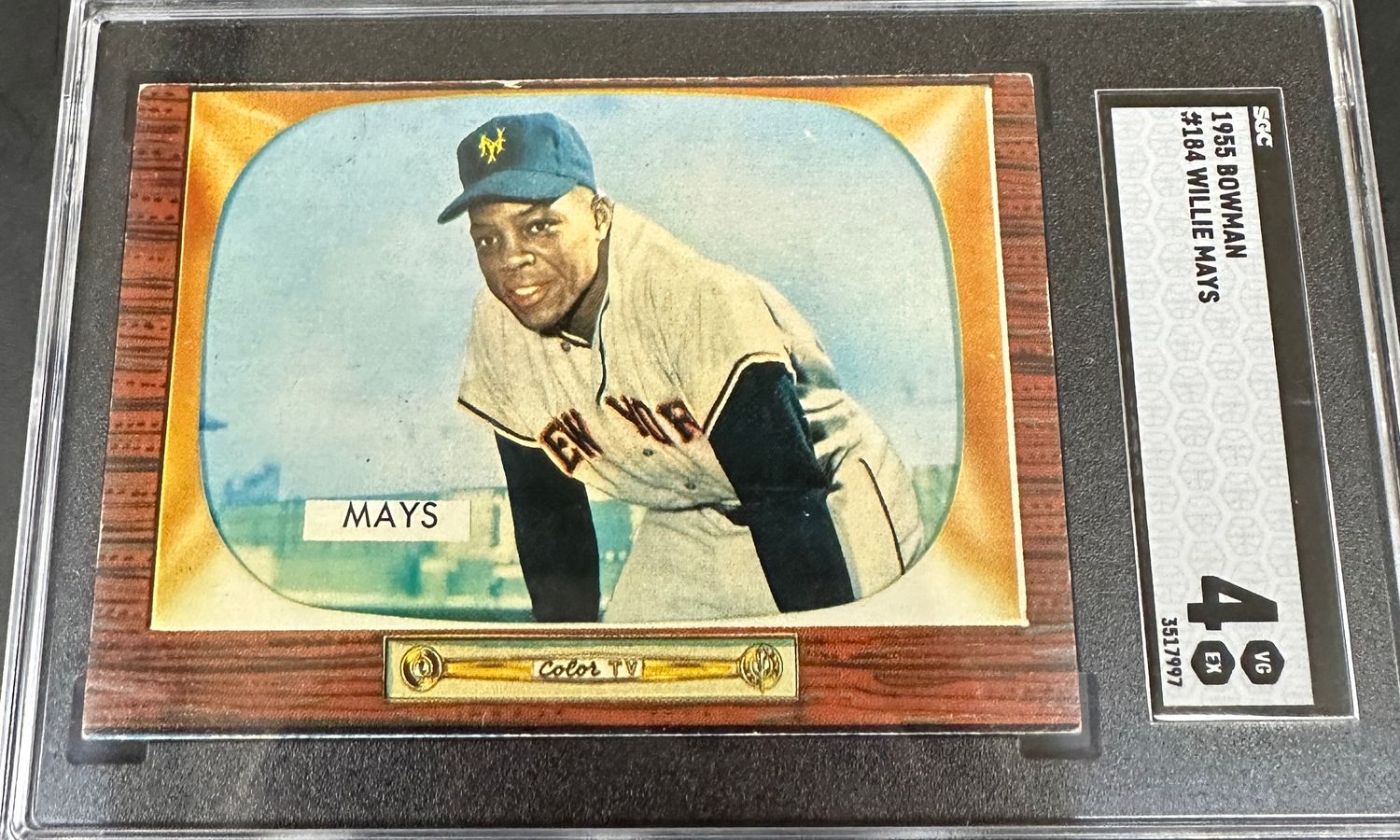 1955 Bowman #184 Willie Mays SGC 4