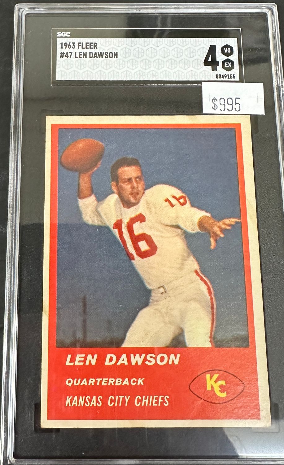 1963 Fleer #47 Len Dawson rookie SGC 4