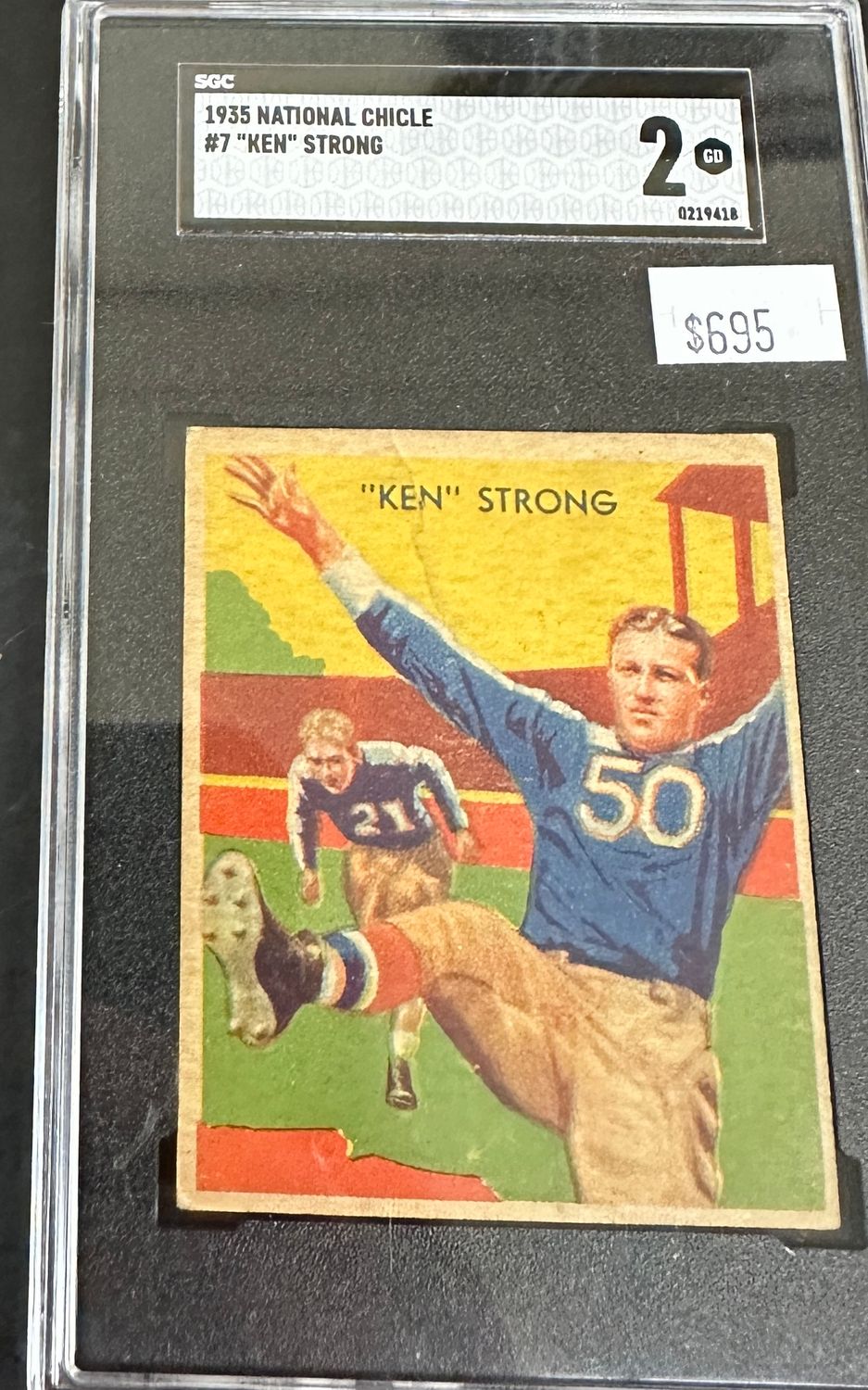 1935 National Chicle #7 Ken Strong SGC 2