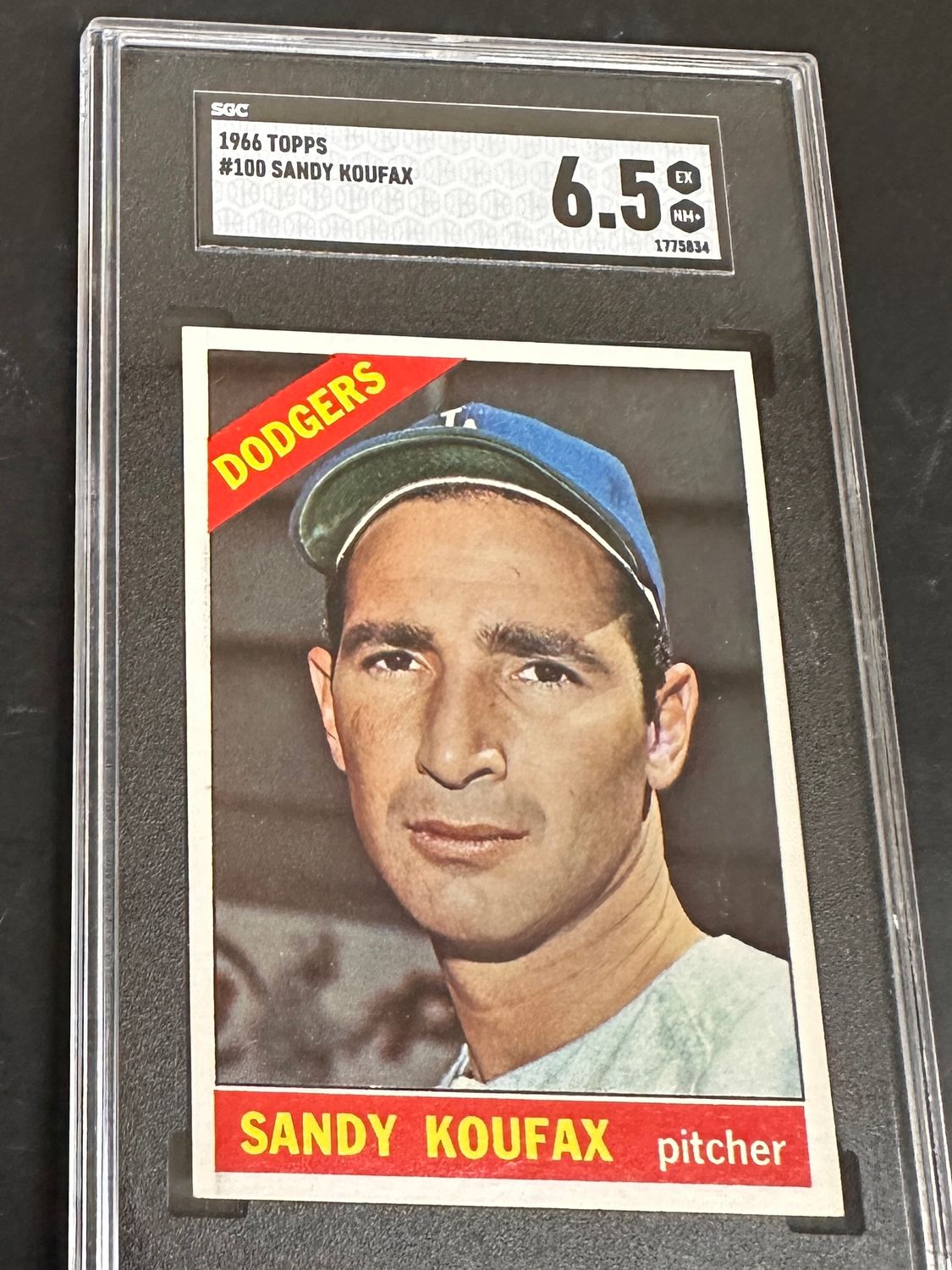 1966 Topps #100 Sandy Koufax SGC 6.5