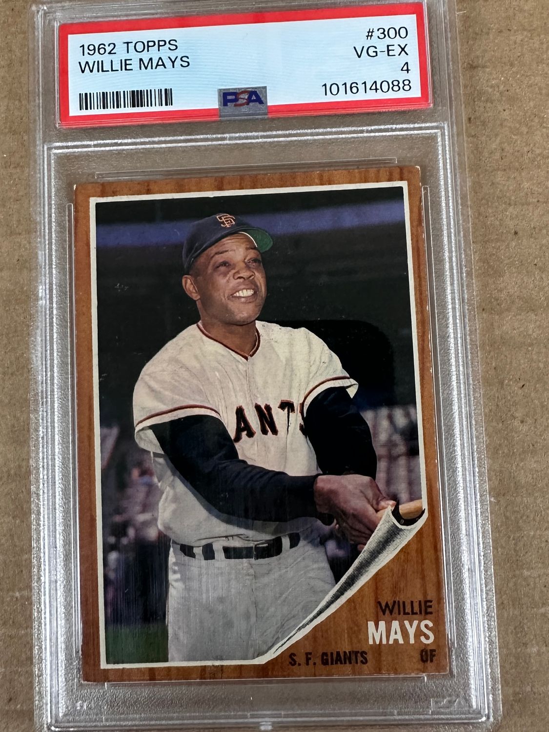 1962 Topps #300 Willie Mays PSA 4
