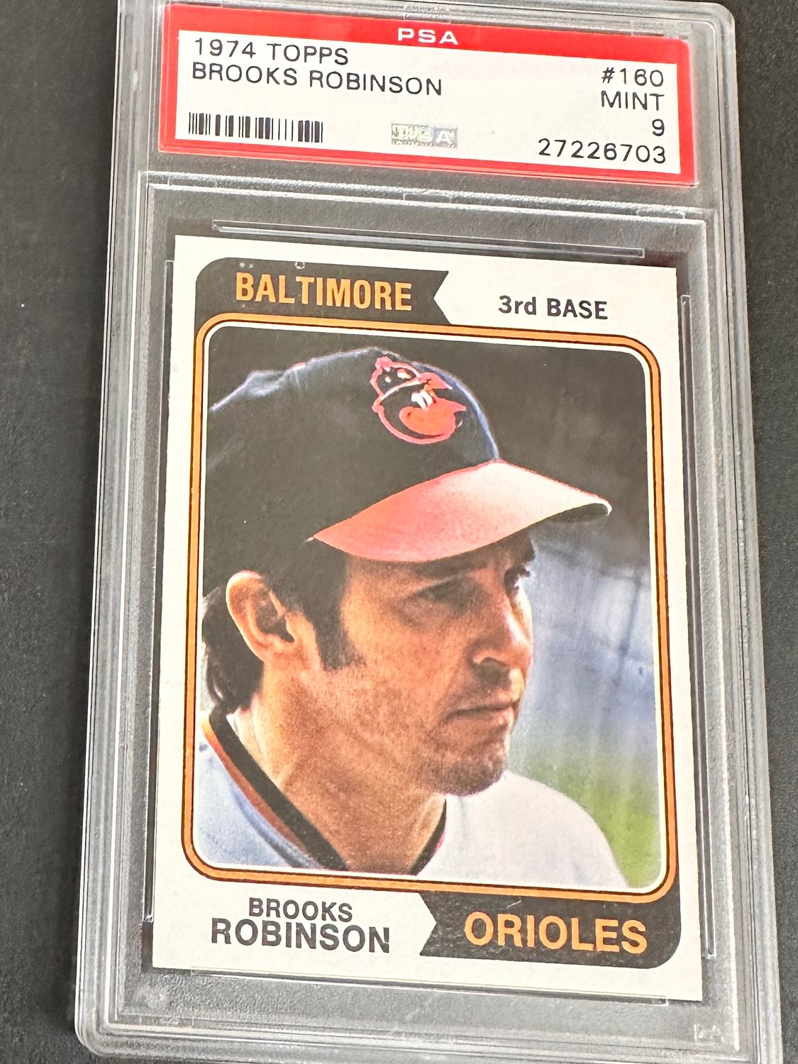 1974 Topps #160 Brooks Robinson PSA 9