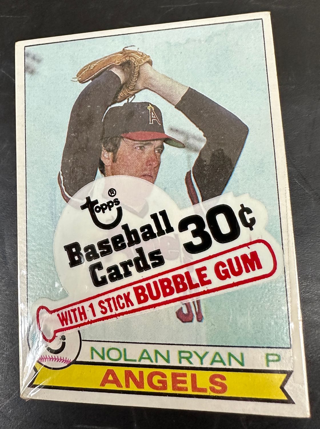 1979 Topps Sealed Cello Pack w/ Nolan Ryan on Top