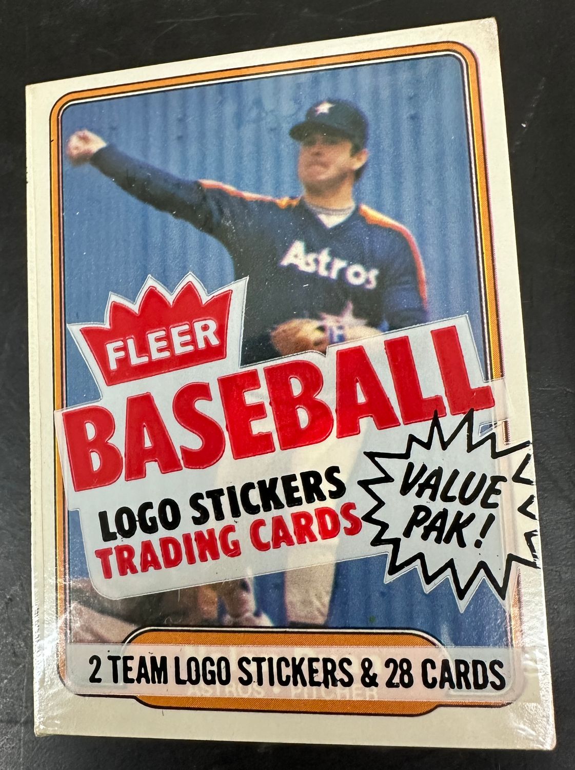 1982 Fleer Sealed Cello Pack w/ Nolan Ryan on Top
