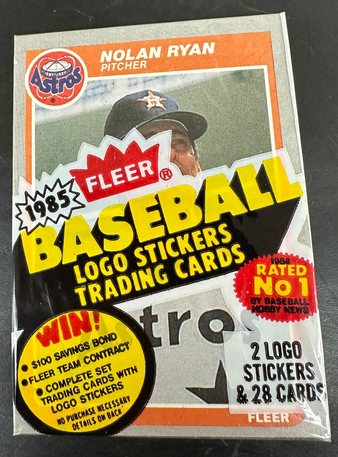 1985 Fleer Sealed Cello Pack w/ Nolan Ryan on Top