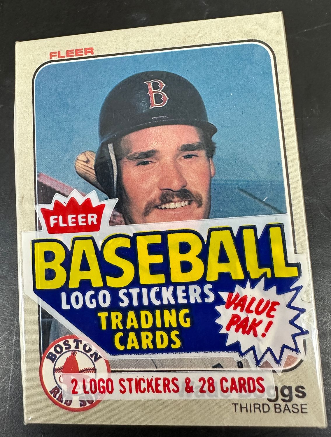1983 Topps Sealed Cello Pack w/Wade Boggs rookie on Top