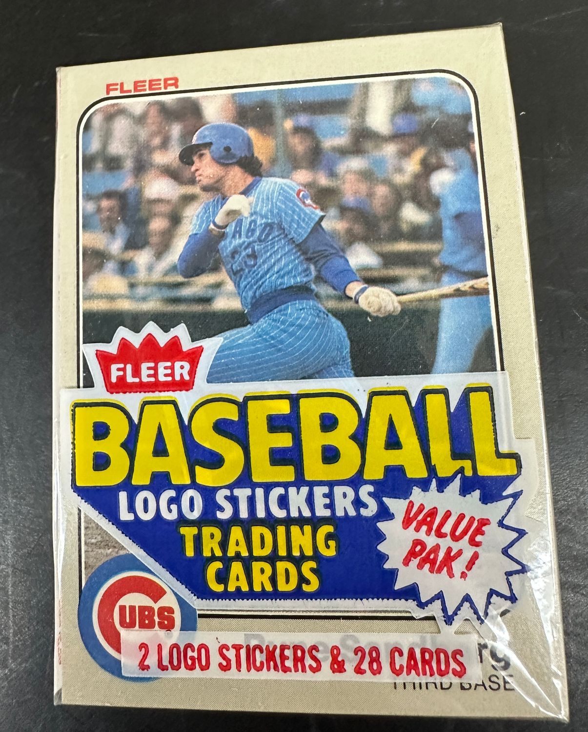 1983 Fleer Sealed Cello Pack w/ Ryne Sandberg rookie on Top