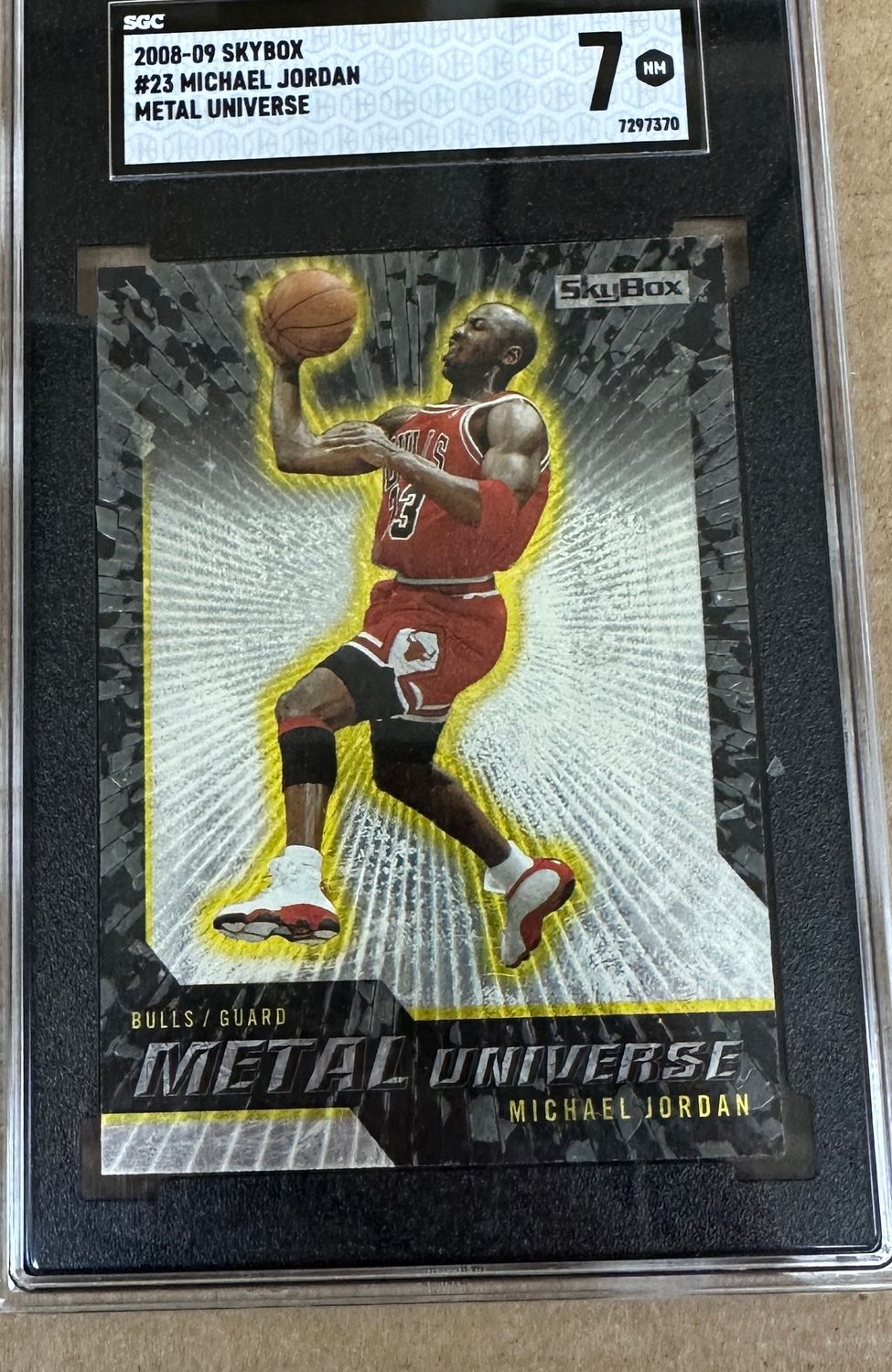 2008/09 Skybox #23 Michael Jordan Metal Universe SGC 7
