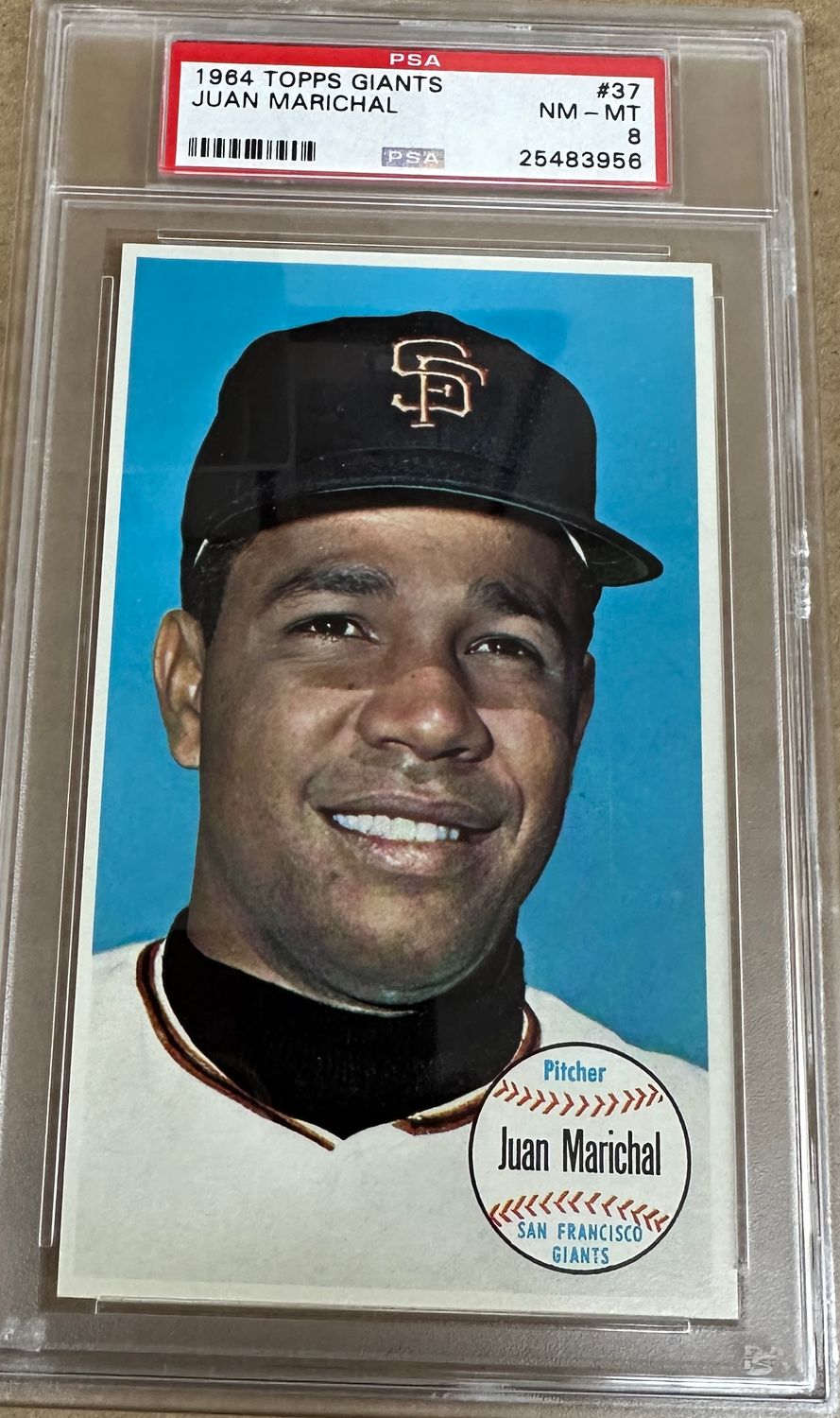 1964 Topps Giants #37 Juan Marichal PSA 8
