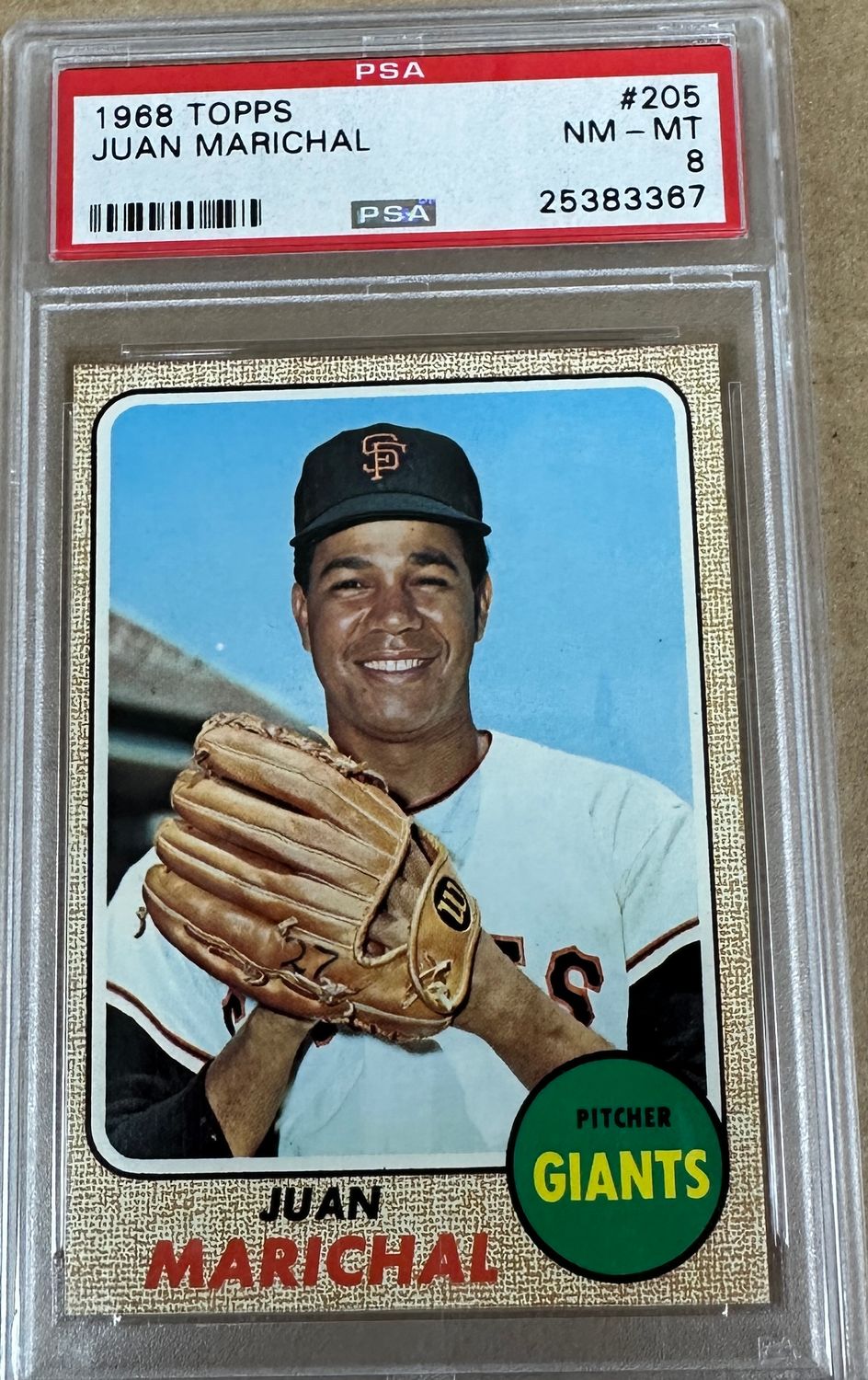 1968 Topps #205 Juan Marichal PSA 8