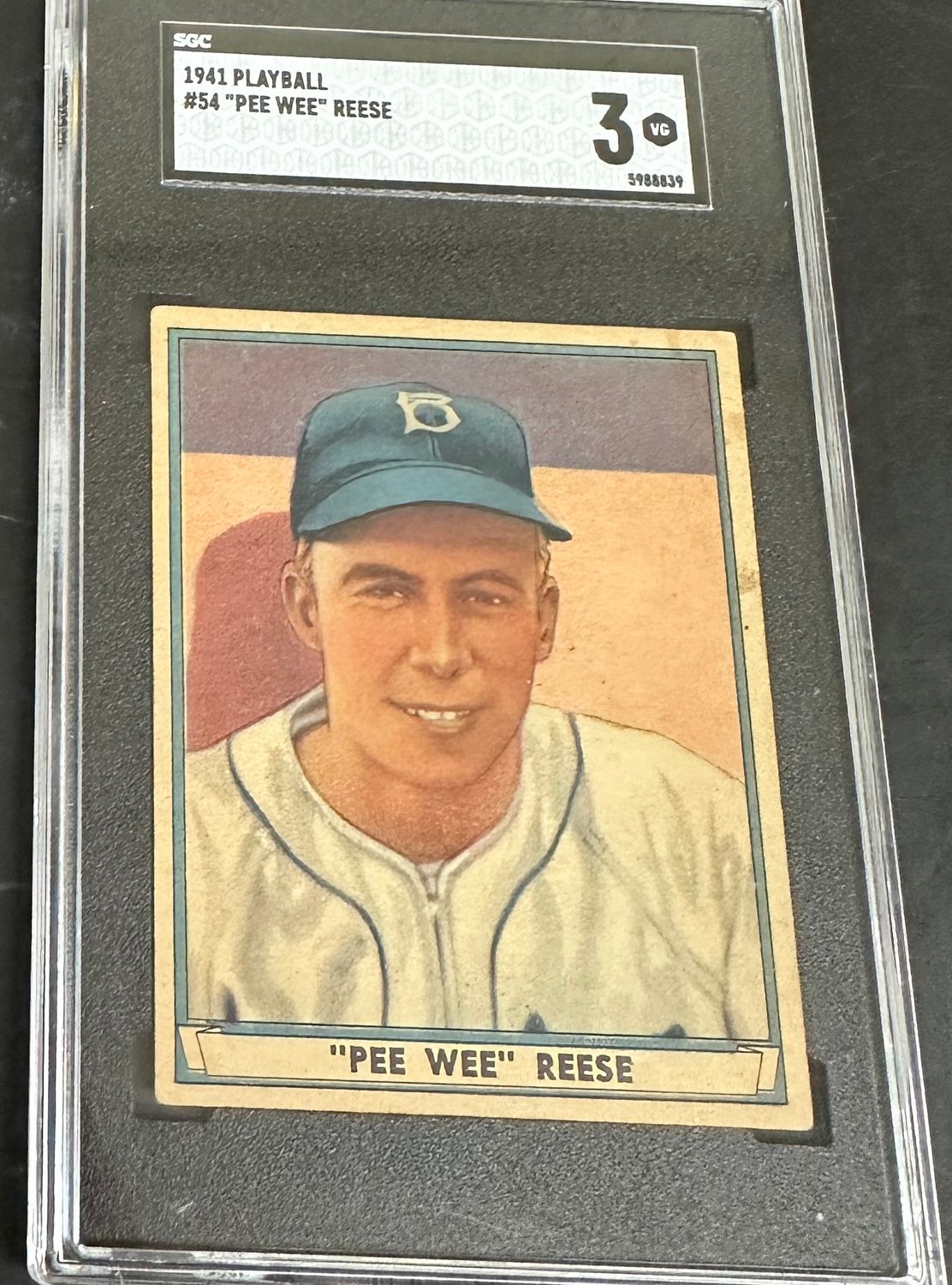 1941 Play Ball #54 Pee Wee Reese rookie SGC 3