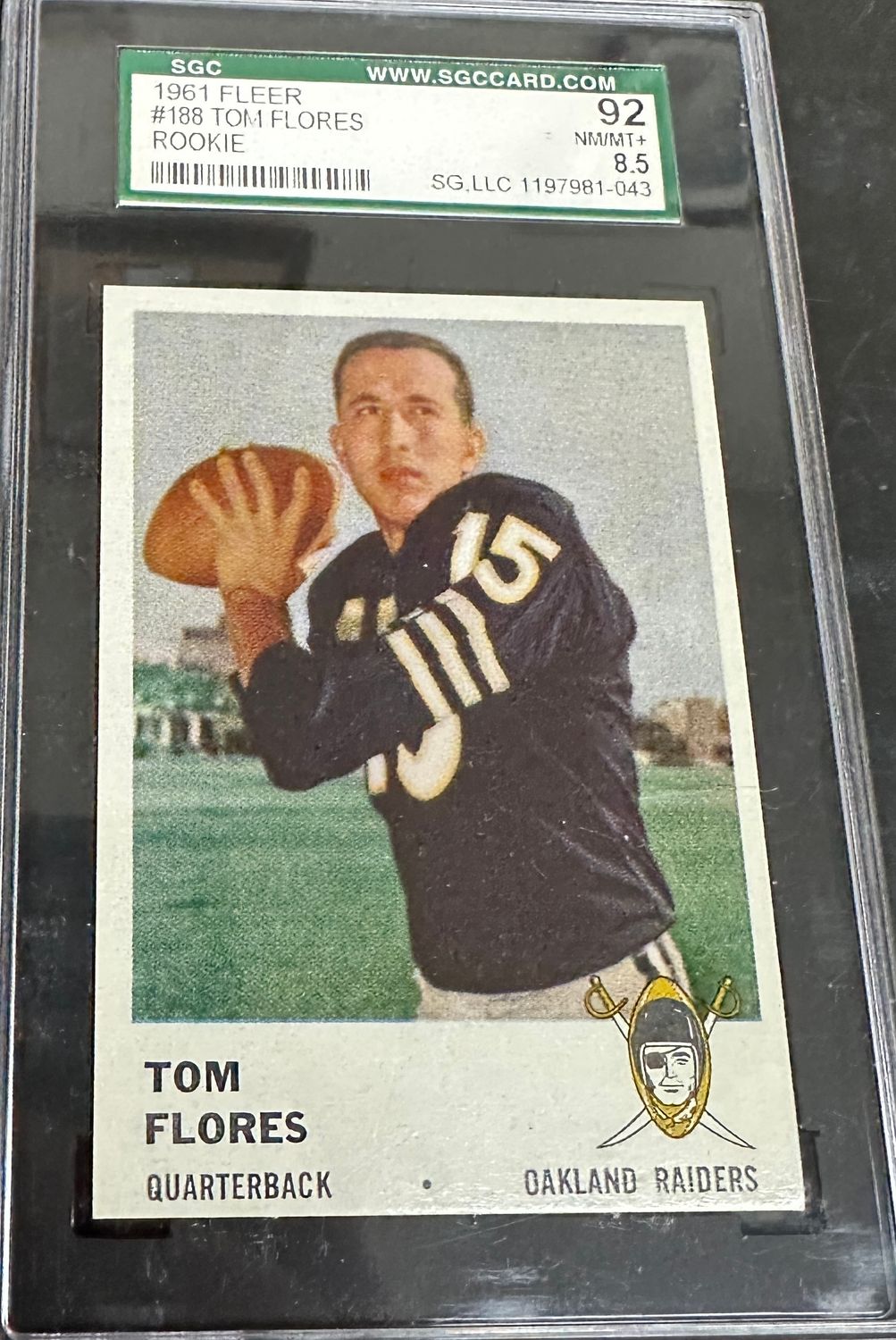 1961 Fleer #188 Tom Flores rookie SGC 8.5