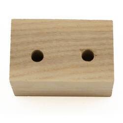 Holzblock für Rücklicht