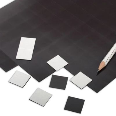 Magnetplättchen selbstklebend, quadratisch, 10x10x1 mm