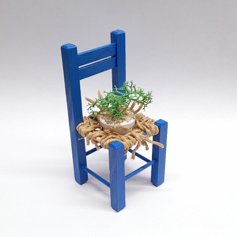 Miniature chair with potted plant (different colors)