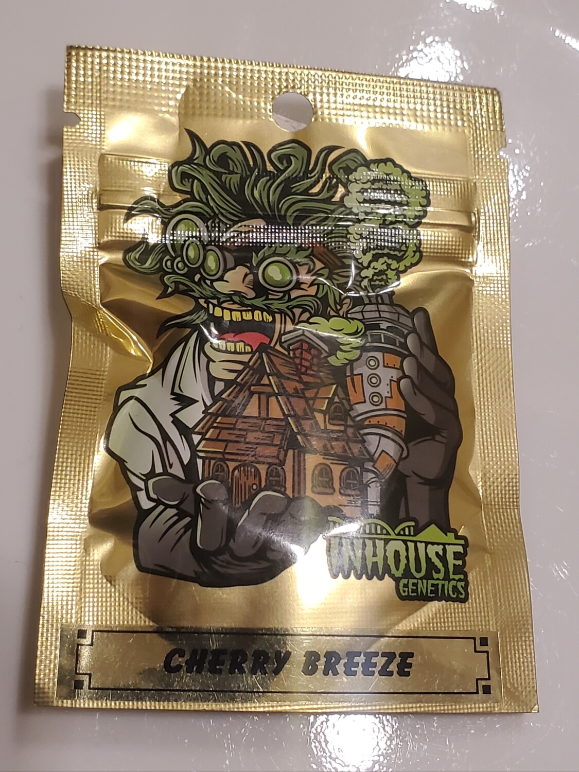 CHEERY BREEZE - LIMITED EDITION GOLD PACK ( 5 *REGULAR seeds per pack )