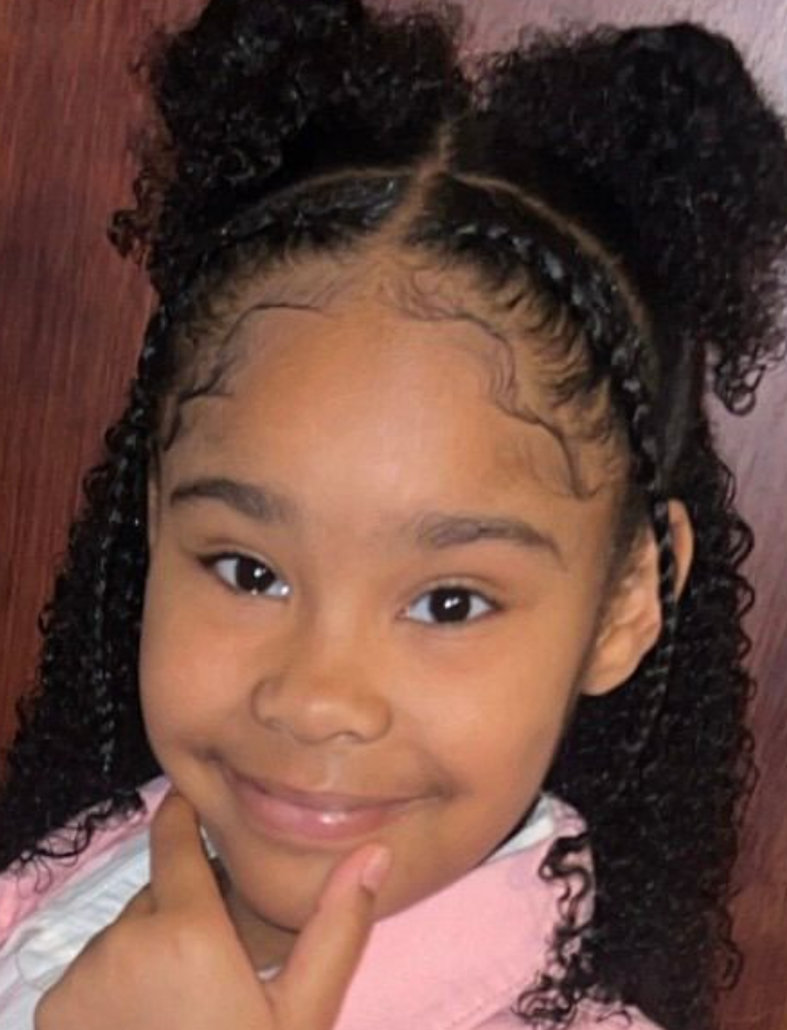 Caianna G.