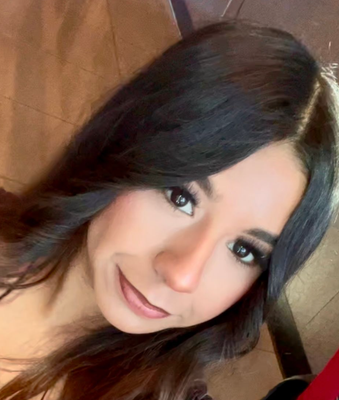 Lesly T.