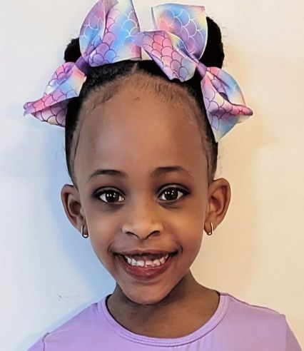 Kadence H.
