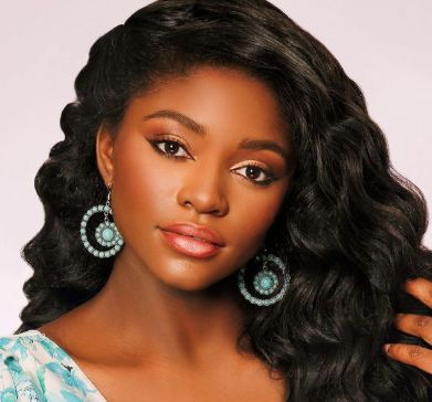 Daelynne P.