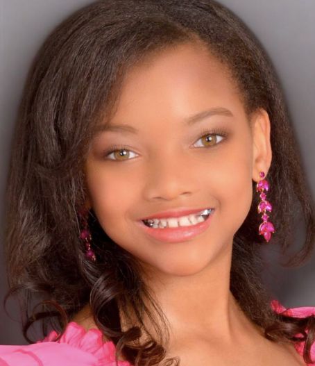 Chloe D.