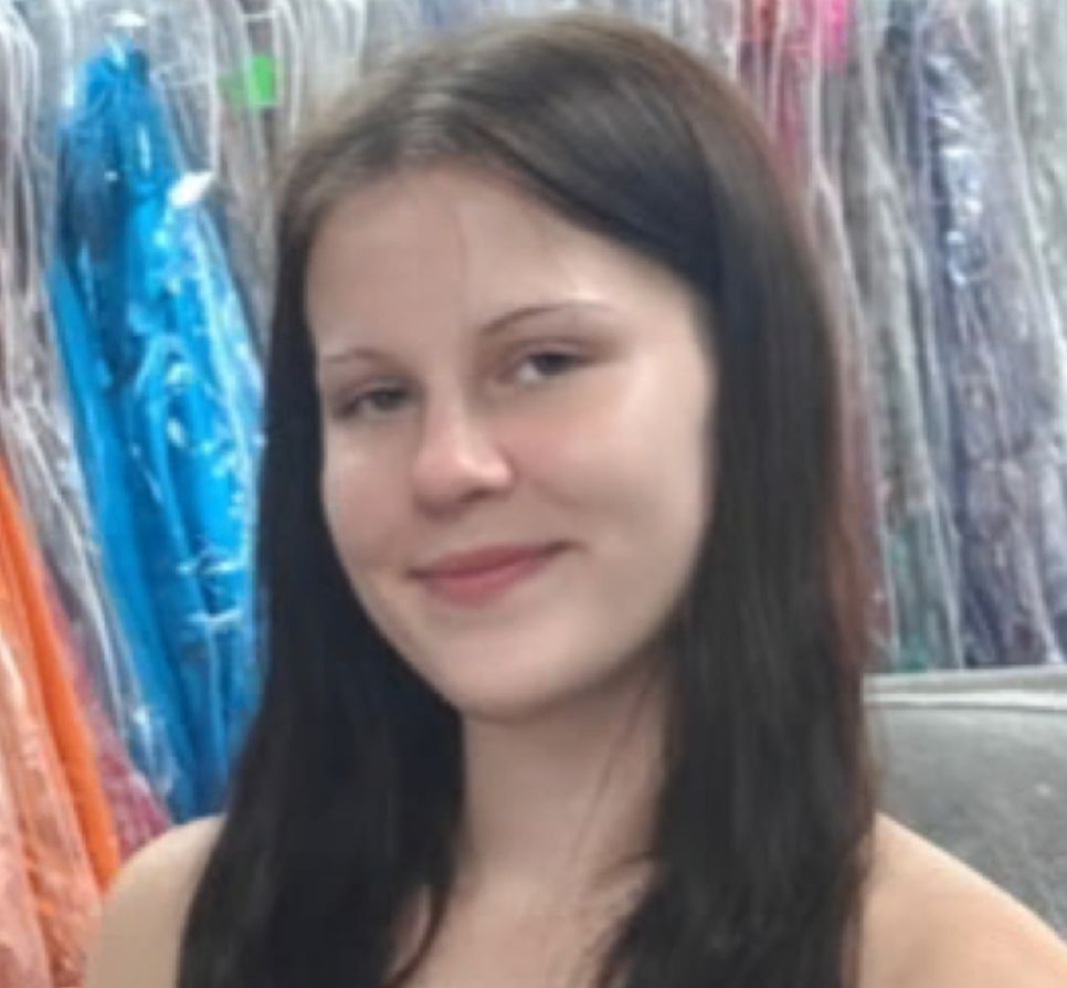 Daphne R.
