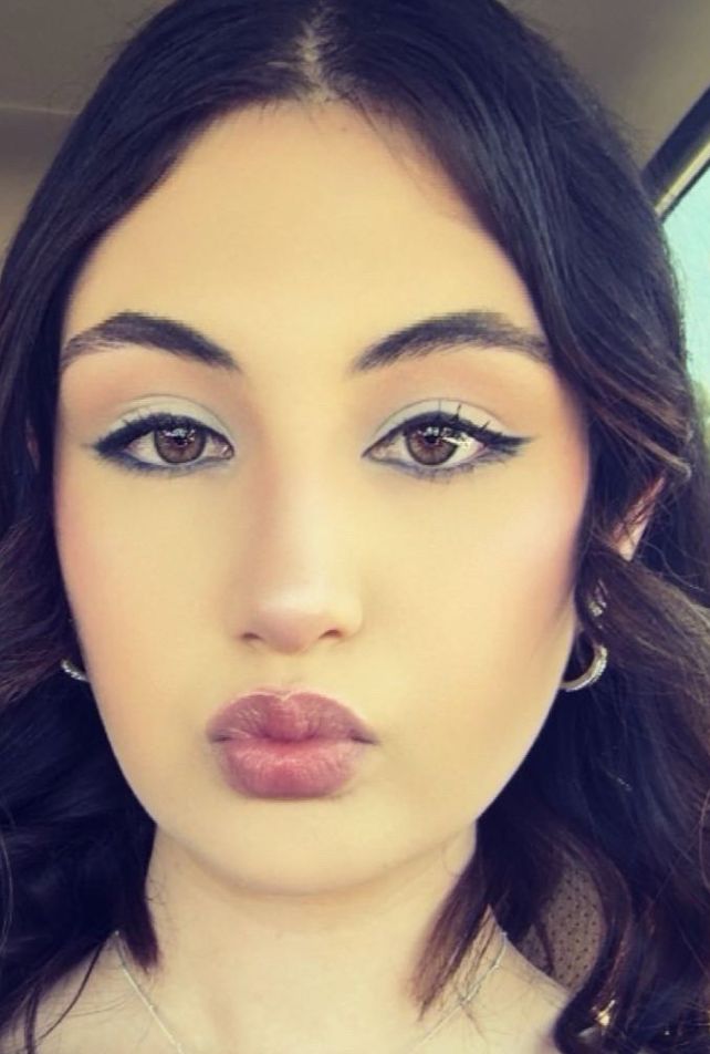 Nicole G.