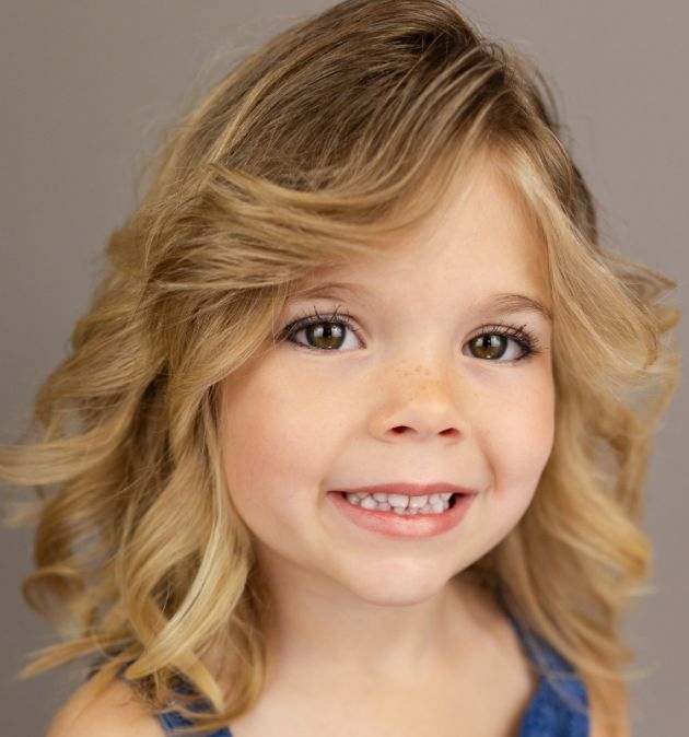 Ellie D.