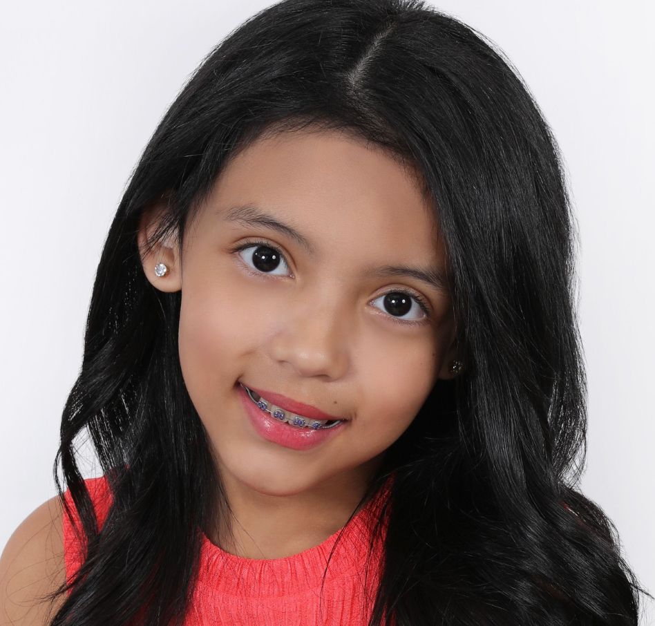 Dariana D.