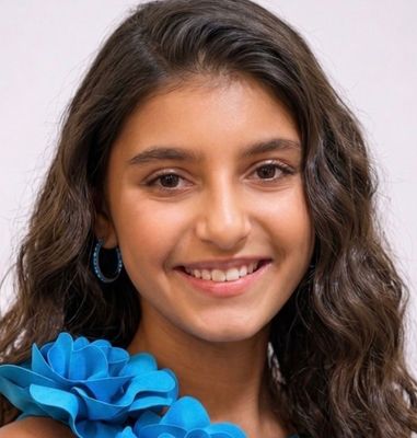 Bella R.