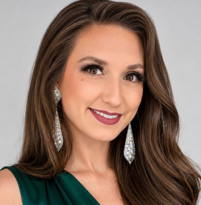 Isabelle M.