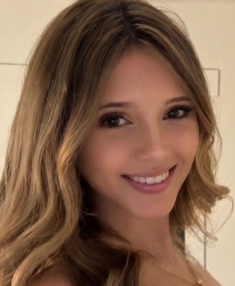Ashlyn R.
