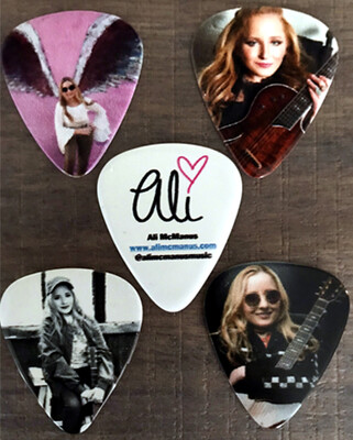 Set of 4 Guitar Picks