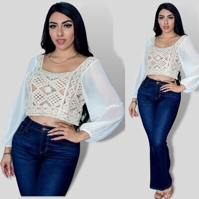 Blusa con crochet y gasa Modelo TJB3-BEIGE Blusa con crochet y gasa Modelo TJB3-BEIGE