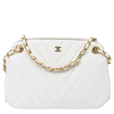 Chanel 1989 Vintage White Chevron Kisslock Bag