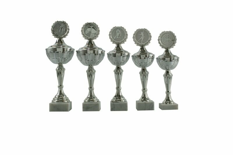 Pokalserie silber mit Deckel
