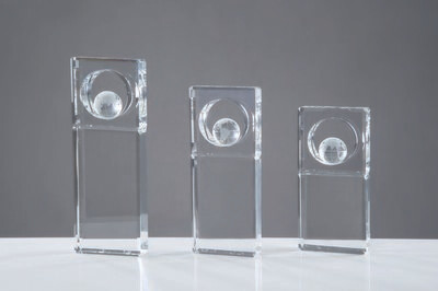 Selina Glasständer mit Weltkugel