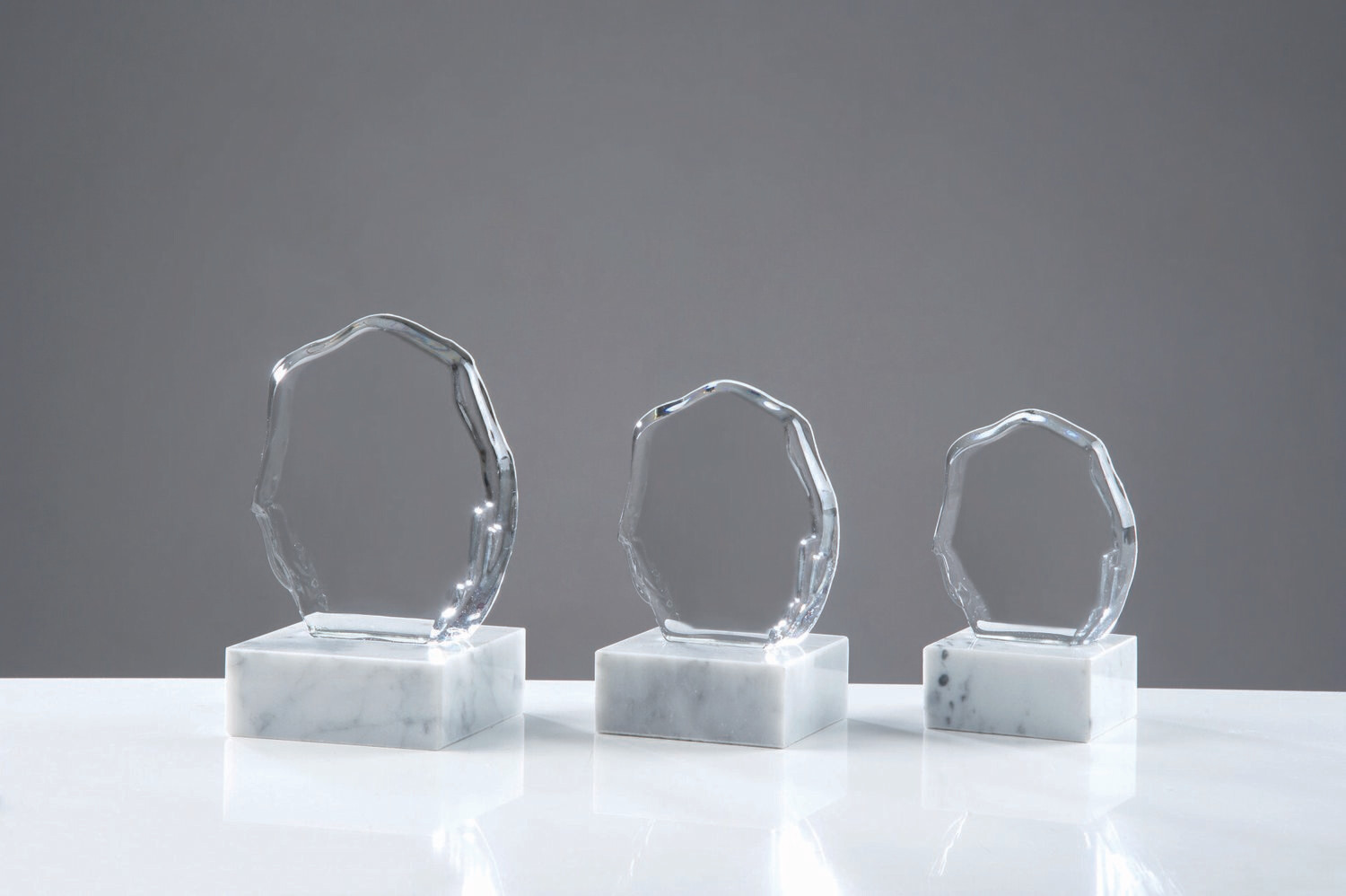 Glasständer Bergkristall Sophia mit Sockel