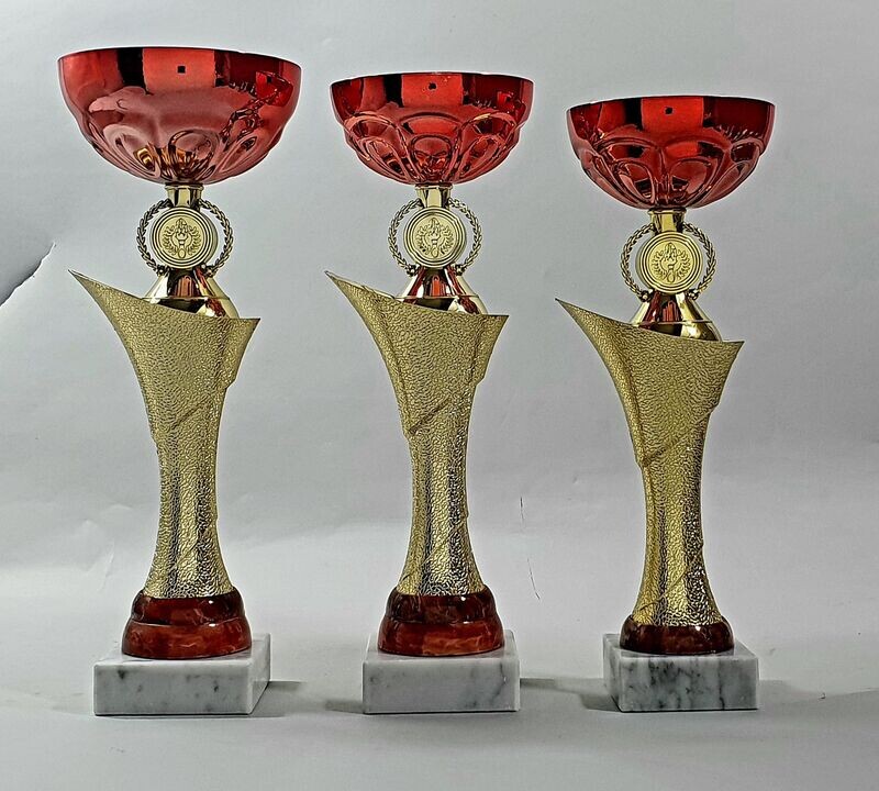 S74/1-3 Pokal gold/rot