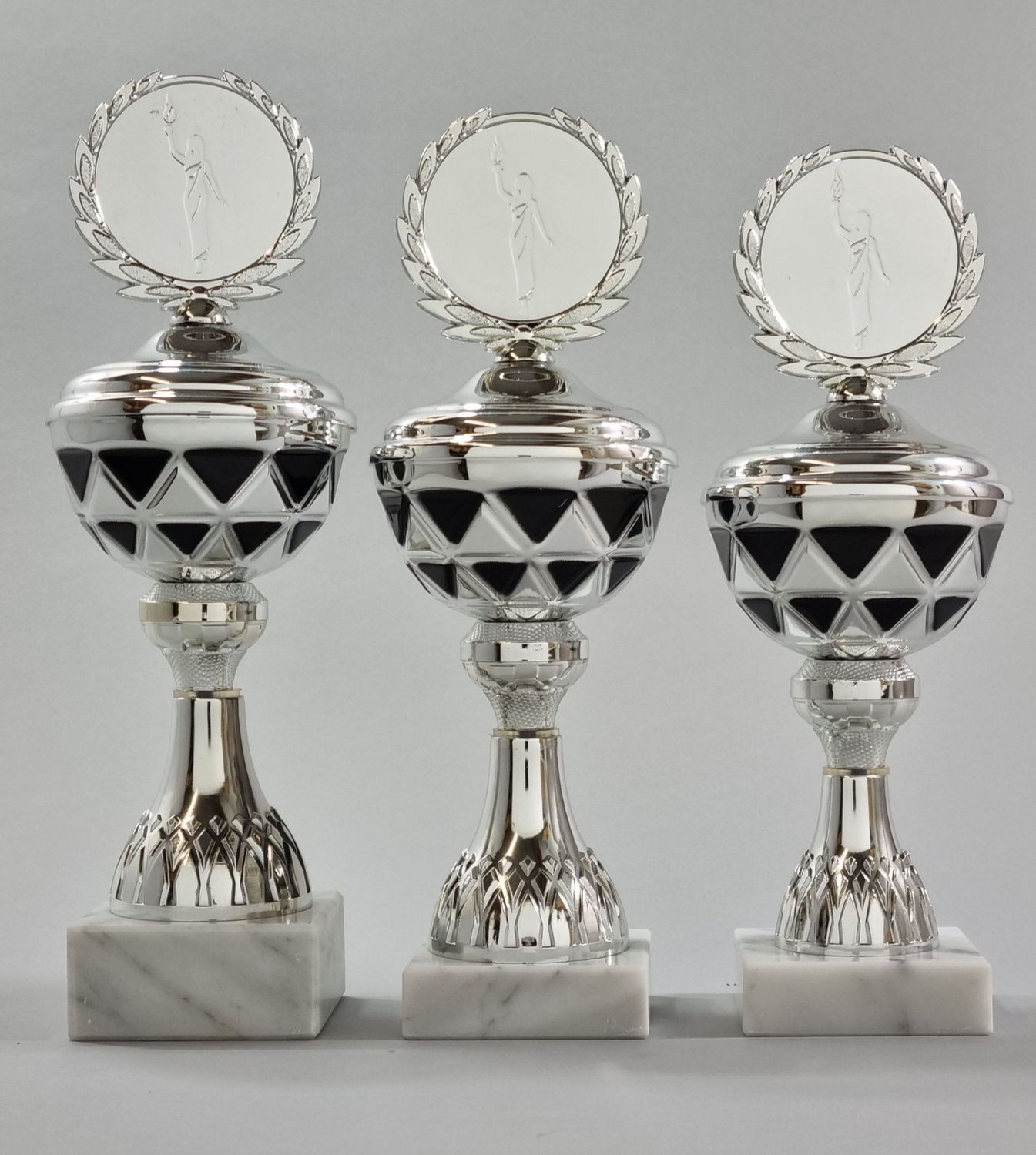Pokalserie 775/1-3, schwar-silber