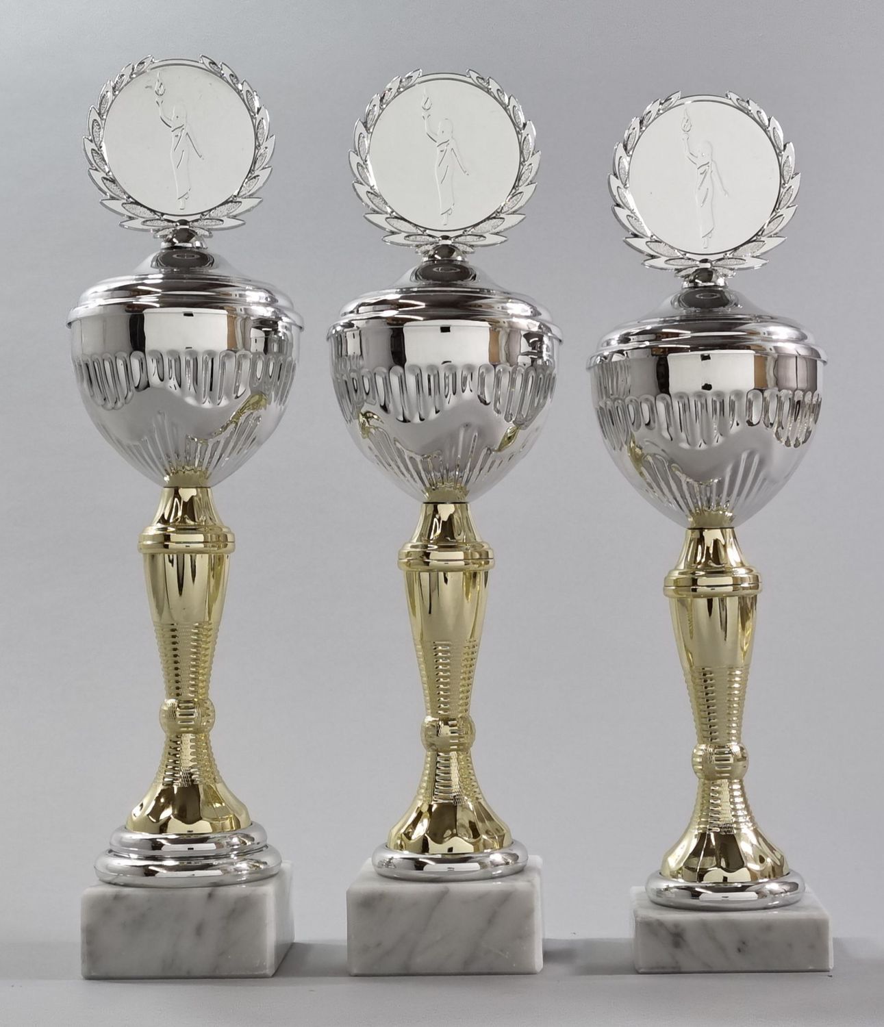 Pokalserie 776/1-3, silber-gold
