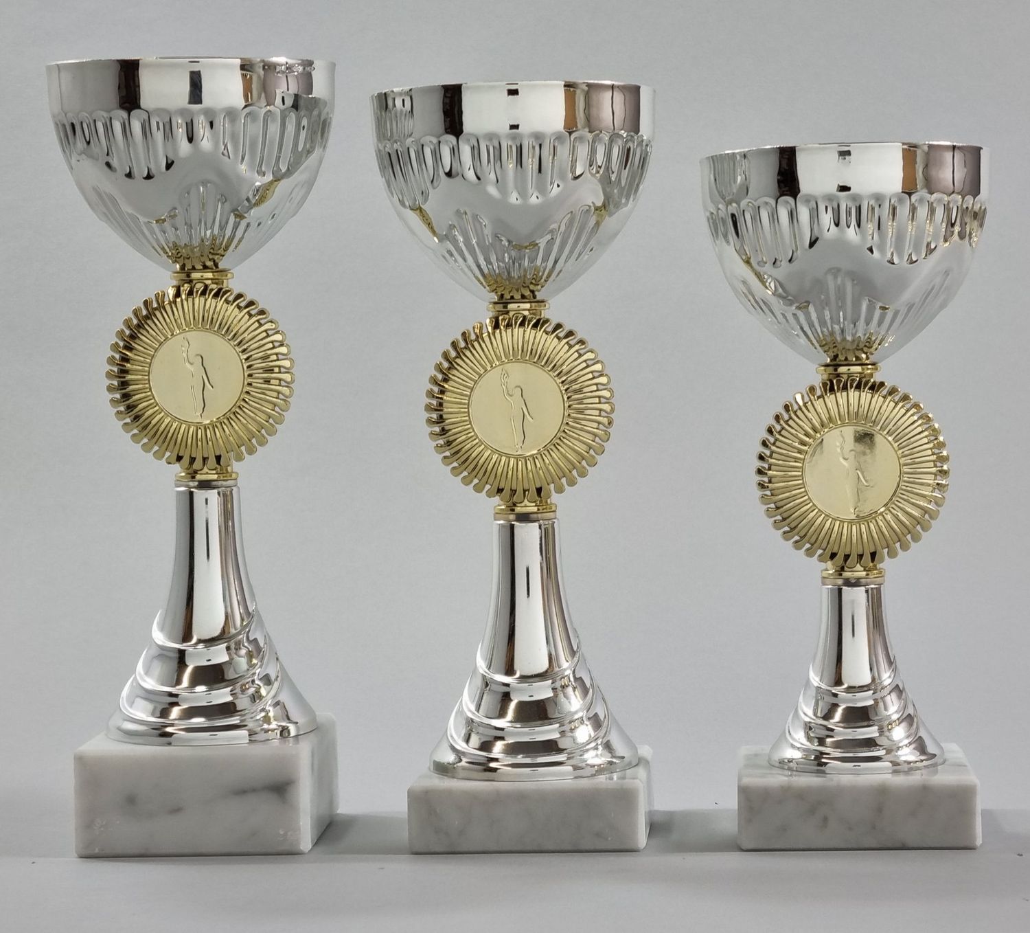 Pokalserie 779/1-3, silber-gold