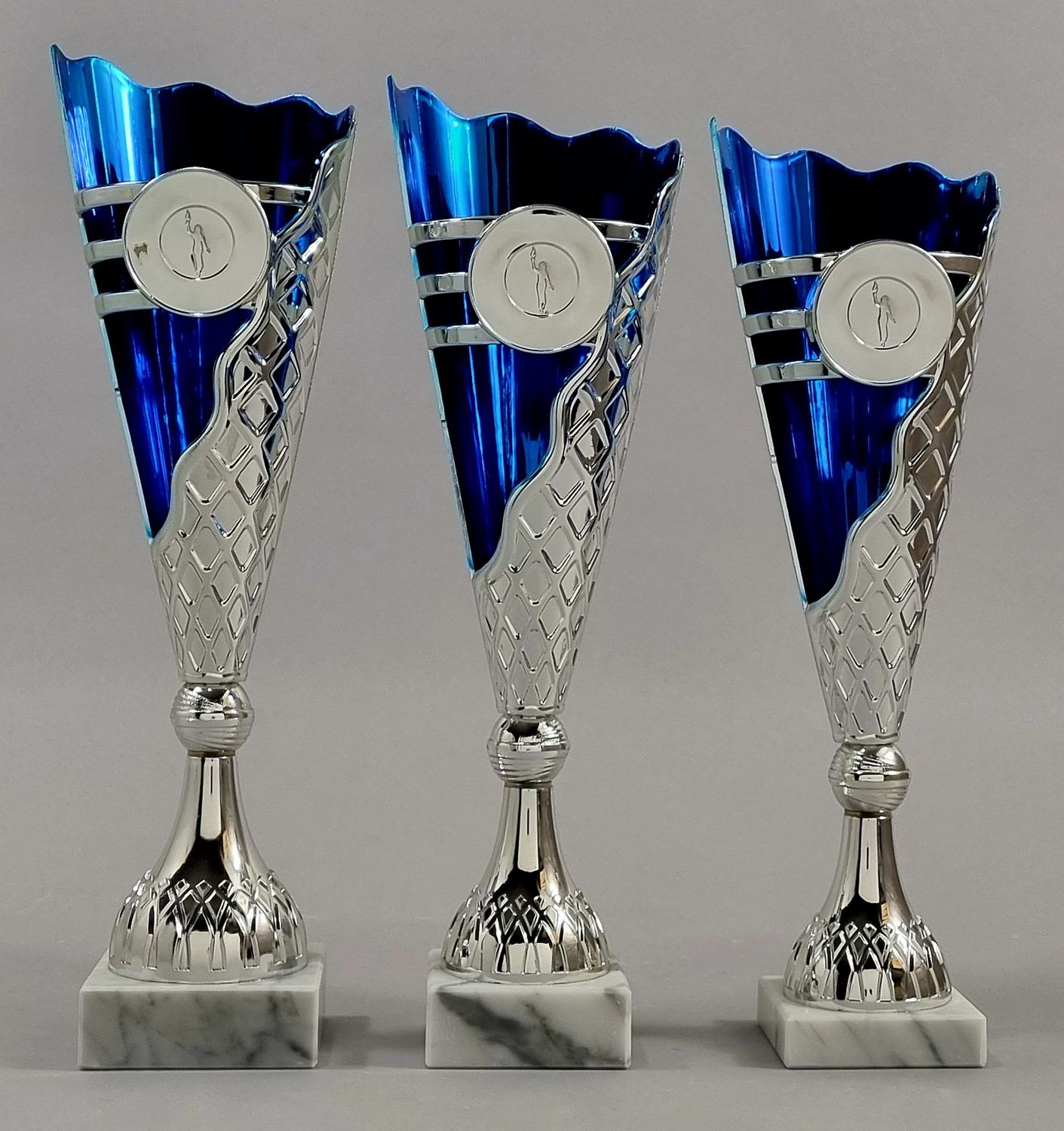 Pokalserie 805 /1-3, silber-blau